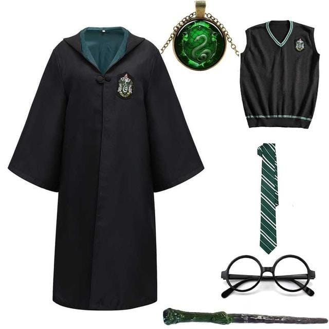 HP Hogwarts Robe Set (8 Piece Set) - Magicartz