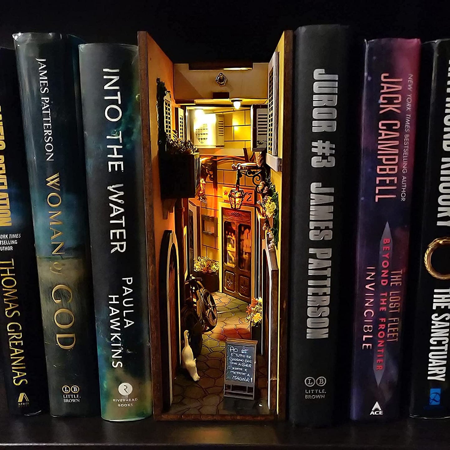 Harry Potter Mini Diagon Alley Bookshelf